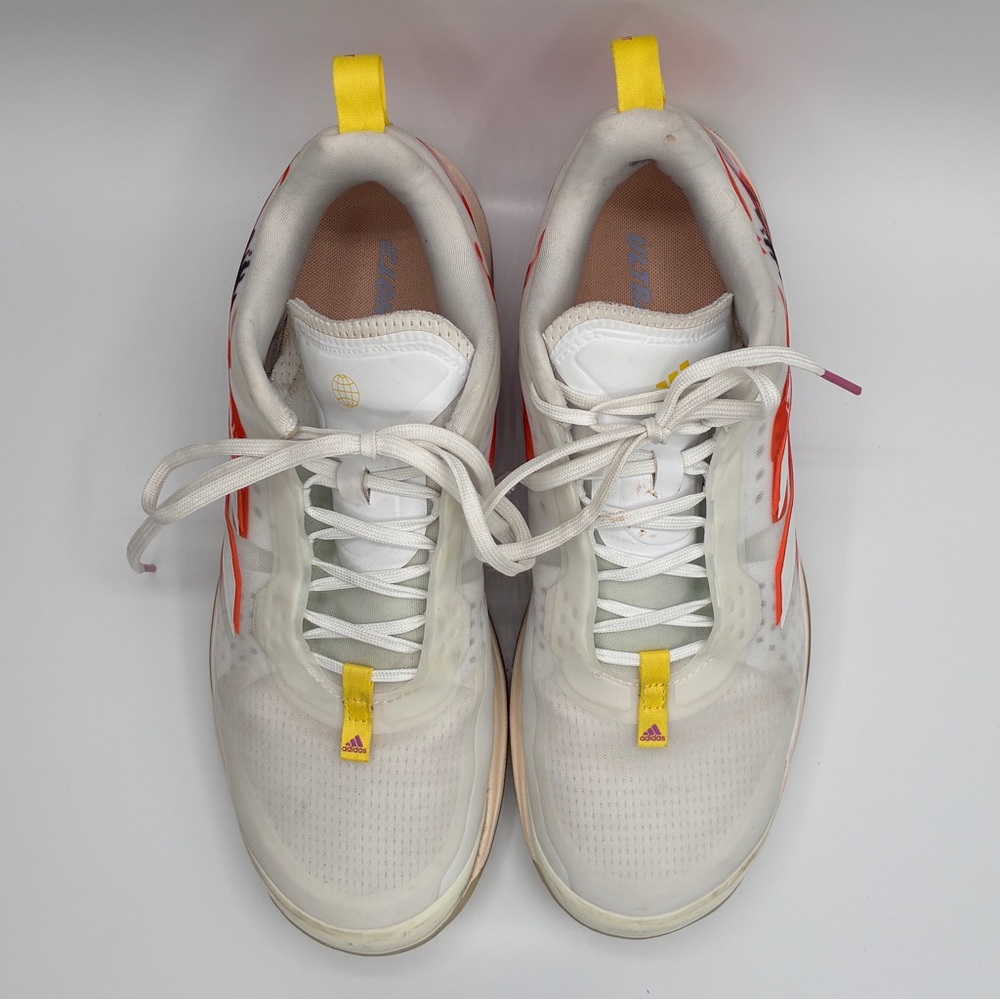 Adidas Women's Avacourt Tennis Shoes